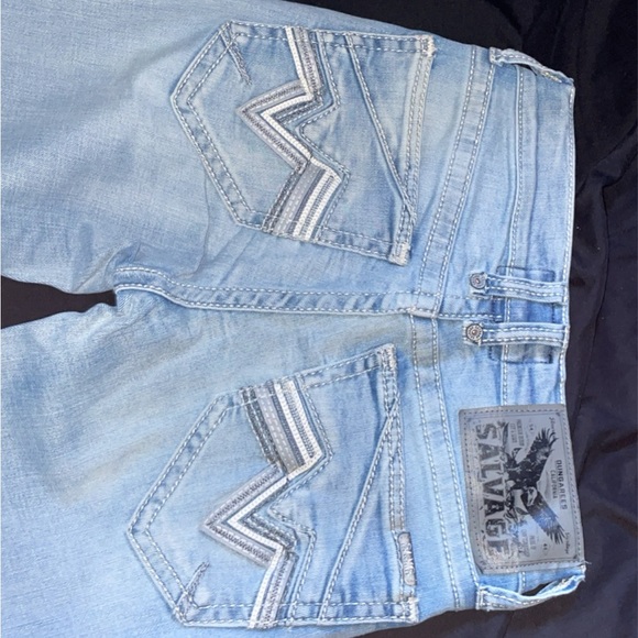 Selling salvage jeans size 28x30